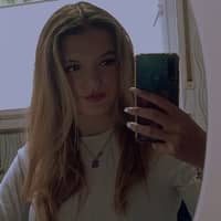 Sitterprofilbild: Angelina M.