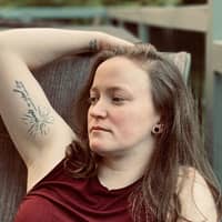 Sitter Profile Image: Holly K.