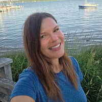Sitter Profile Image: Vanessa W.