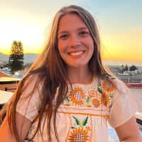 Sitter Profile Image: Hannah W.