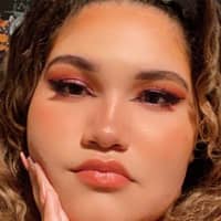 Sitter Profile Image: Nichole V.