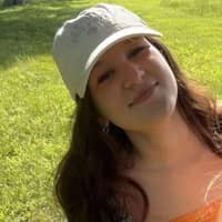 Sitter Profile Image: Courtney S.