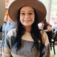 Sitter Profile Image: Abigail W.