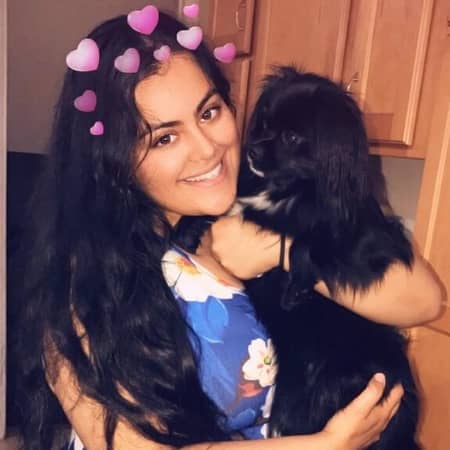 Sitter Profile Image: Komal K.