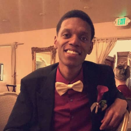 Sitter Profile Image: Nelson L.