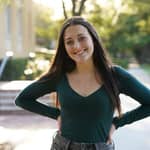 Sitter Profile Image: Victoria R.