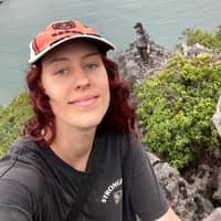 Sitter Profile Image: Casey T.