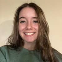 Sitter Profile Image: Ashlyn W.