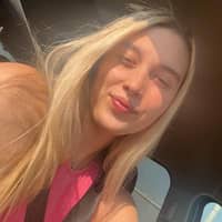 Sitter Profile Image: Malerie R.