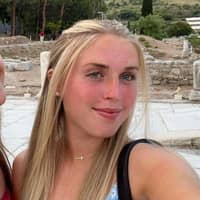 Sitter Profile Image: Avery T.