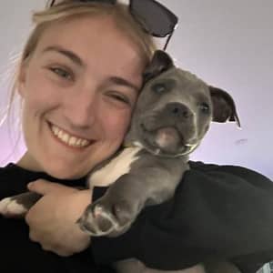 Sitter Profile Image: Donna H.