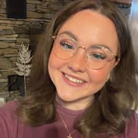 Sitter Profile Image: Saylor S.