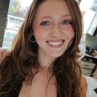 Sitter Profile Image: Lydia D.