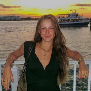 Sitter Profile Image: Holland H.