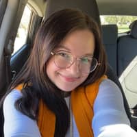 Sitter Profile Image: Gabriella H.