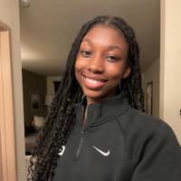 Sitter Profile Image: Jennifer T.