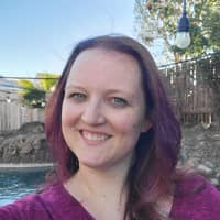 Sitter Profile Image: Lindsey D.