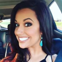 Sitter Profile Image: Lyndsay T.