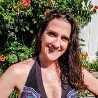 Sitter Profile Image: Cecilia O.