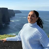 Sitter Profile Image: Natasha B.