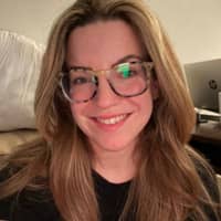 Sitter Profile Image: Suzanne T.