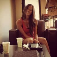 Sitter Profile Image: Robyn U.