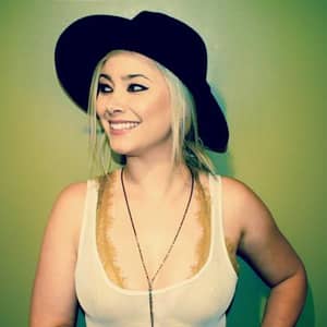 Sitter Profile Image: Summer B.