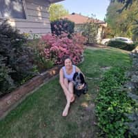 Sitter Profile Image: Chong X.