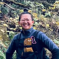 Sitter Profile Image: YenPing F.