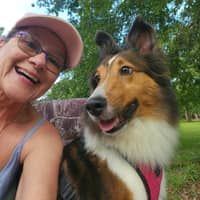 Sitter Profile Image: Melanie M.