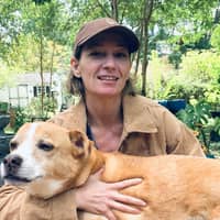 Sitter Profile Image: Christine L.