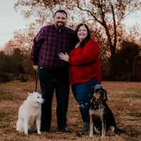 Sitter Profile Image: Courtney & Keith J.