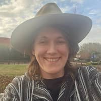 Sitter Profile Image: Alexandra R.