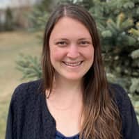 Sitter Profile Image: Emily L.