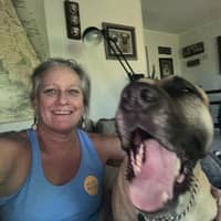 Sitter Profile Image: Heidi S.