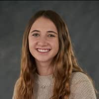 Sitter Profile Image: Abigail S.