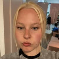 Sitter Profile Image: savannah w.