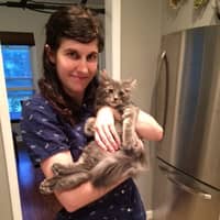 Sitter Profile Image: Lindsay R.