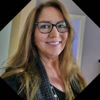 Sitter Profile Image: Dina T.