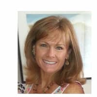 Sitter Profile Image: Julie H.