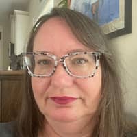 Sitter Profile Image: Sabrina M.