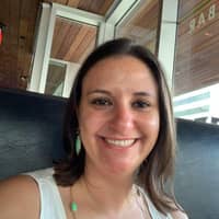 Sitter Profile Image: Carlie M.