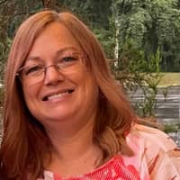 Sitter Profile Image: Dawn H.