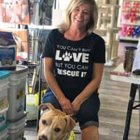 Sitter Profile Image: Debbie T.