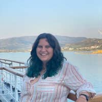 Sitter Profile Image: Elizabeth B.