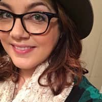 Sitter Profile Image: Esther D.