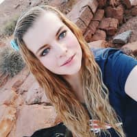 Sitter Profile Image: Jolene D.