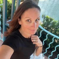 Sitter Profile Image: Susan H.