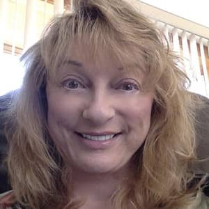 Sitter Profile Image: Trish L.