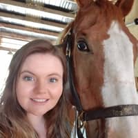 Sitter Profile Image: Carina B.